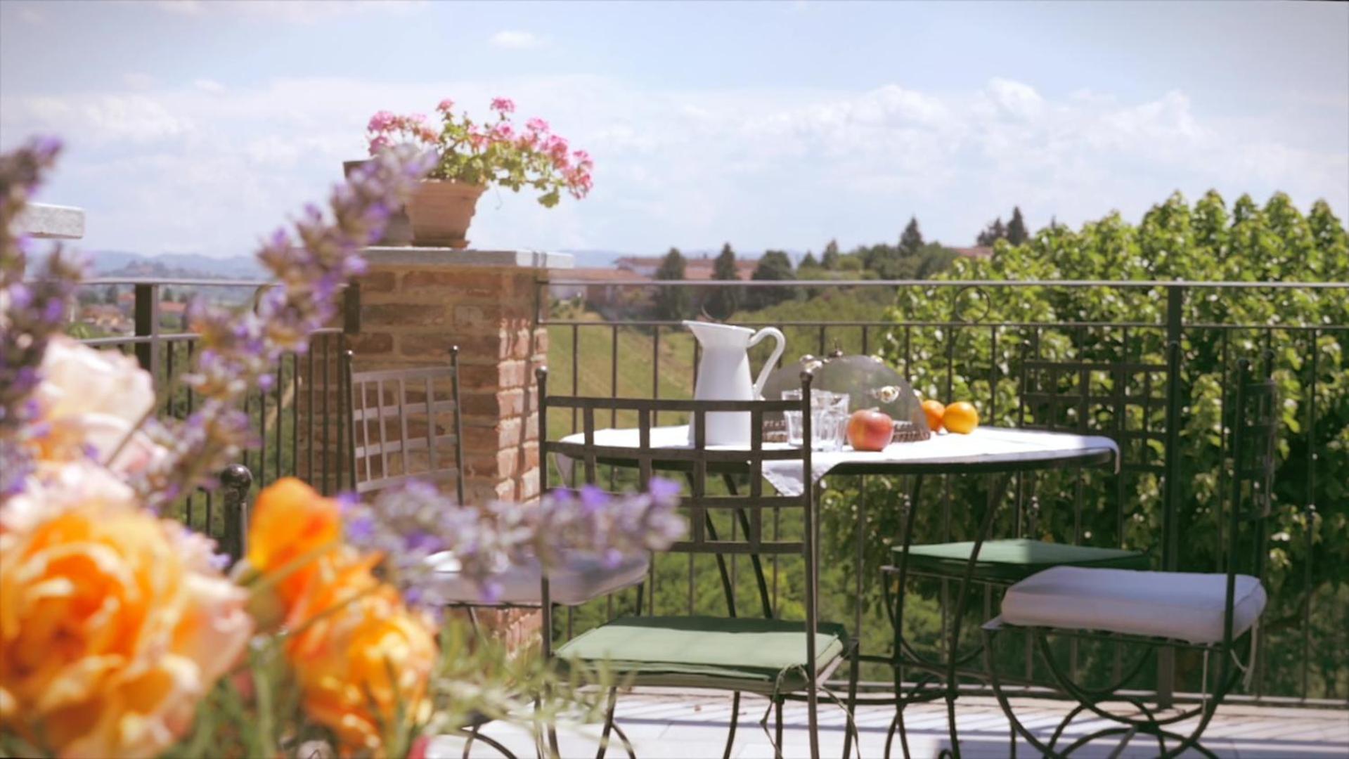Alta Villa The Countryhouse Adults Only Boutique Bnb Vigliano d'Asti Zewnętrze zdjęcie