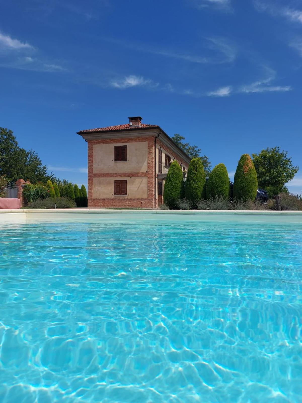 Alta Villa The Countryhouse Adults Only Boutique Bnb Vigliano d'Asti Zewnętrze zdjęcie
