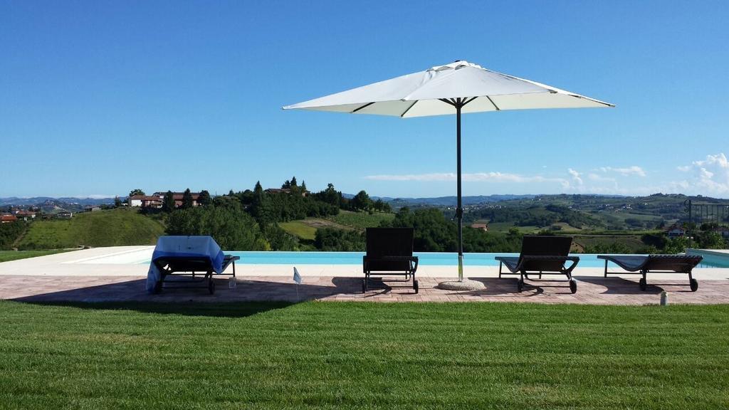 Alta Villa The Countryhouse Adults Only Boutique Bnb Vigliano d'Asti Zewnętrze zdjęcie