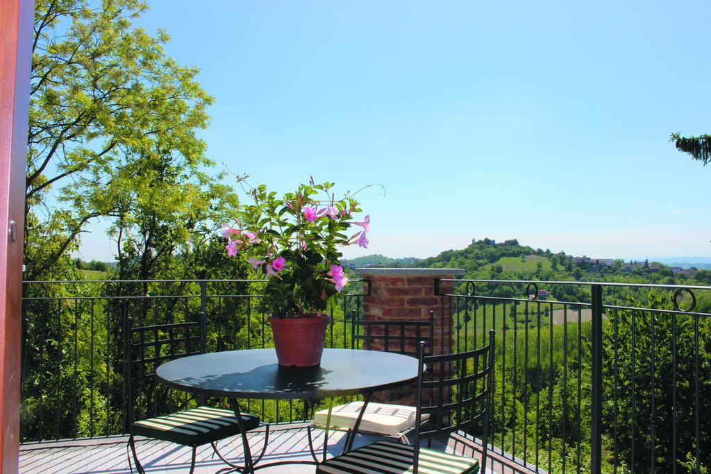 Alta Villa The Countryhouse Adults Only Boutique Bnb Vigliano d'Asti Zewnętrze zdjęcie