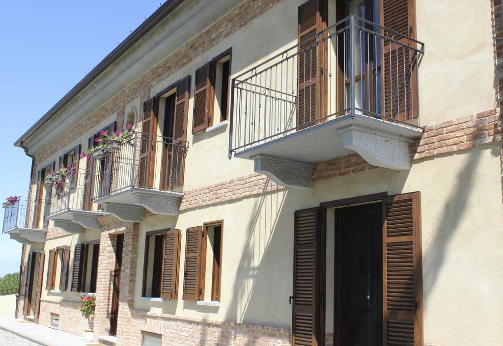 Alta Villa The Countryhouse Adults Only Boutique Bnb Vigliano d'Asti Zewnętrze zdjęcie