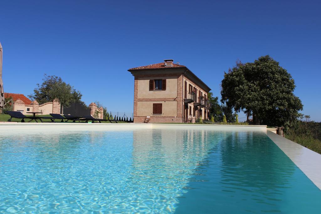 Alta Villa The Countryhouse Adults Only Boutique Bnb Vigliano d'Asti Zewnętrze zdjęcie